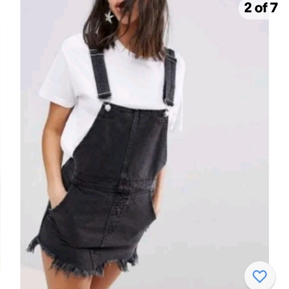 Free People Dresses & Skirts - Free People black overall deniem mini skirt